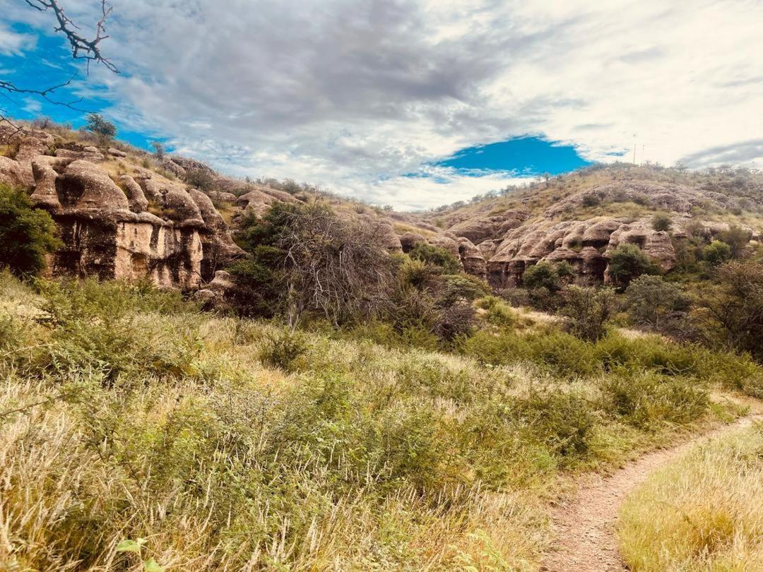 Sasa Safari Camp&Tours Villa Outjo Bagian luar foto
